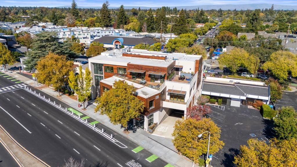 Palo Alto, CA 94306,4115 El Camino Real