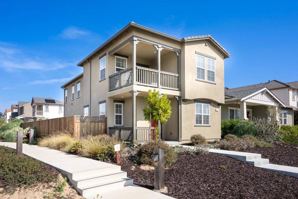 Marina, CA 93933,457 Marina Heights DR