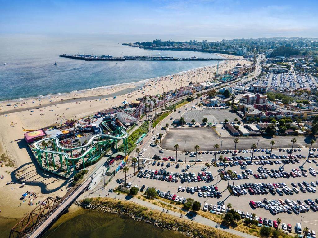 Santa Cruz, CA 95060,139 Jessie ST