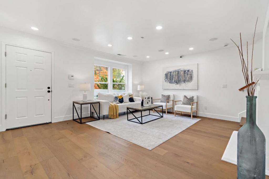 San Jose, CA 95135,4182 Lautrec DR