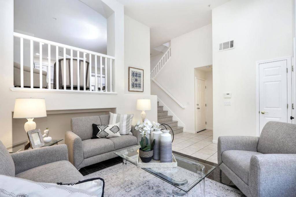 San Jose, CA 95135,3111 White Riesling PL