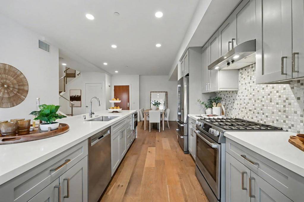 Belmont, CA 94002,400 El Camino Real #107