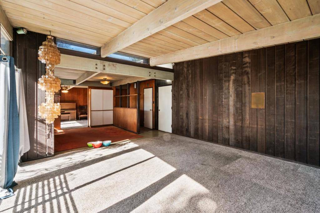 Palo Alto, CA 94306,4142 Amaranta CT