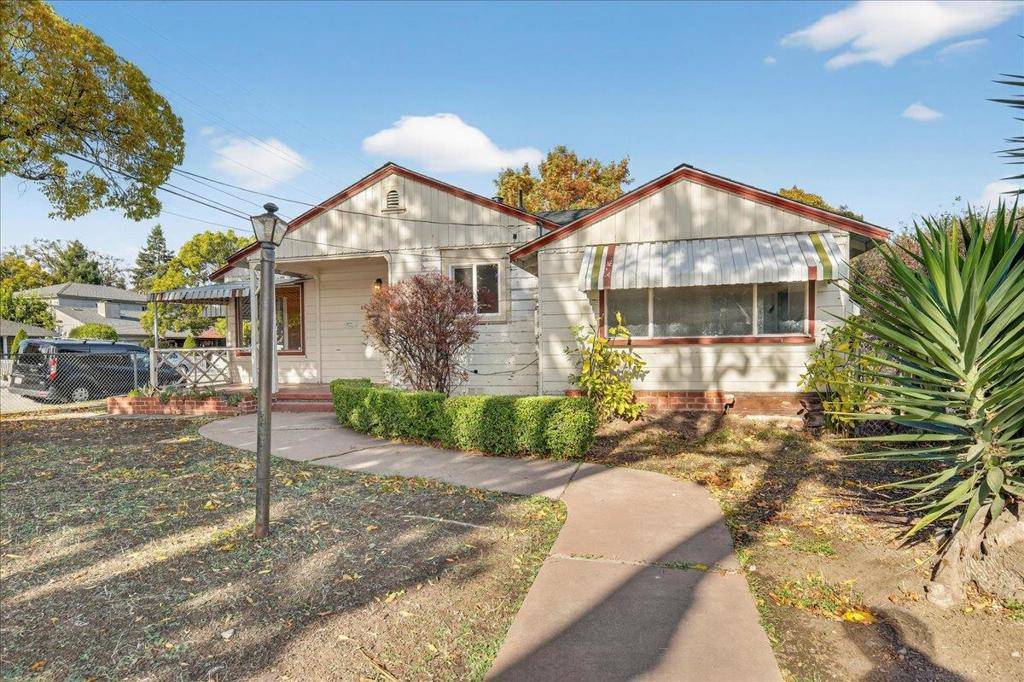 Redwood City, CA 94063,3703 Florence ST