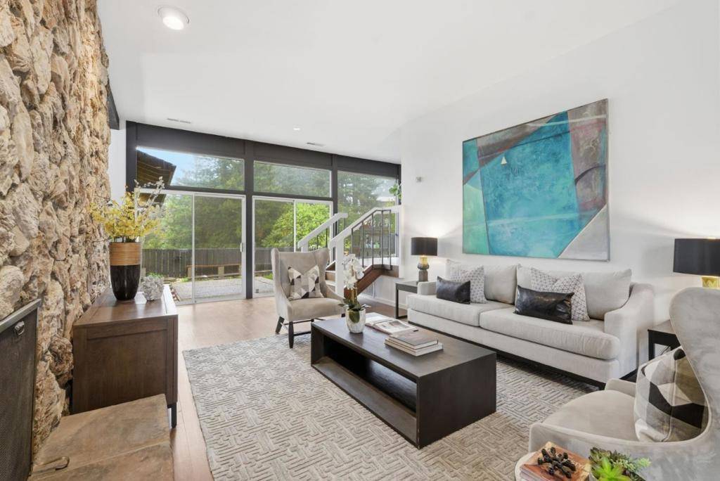 Oakland, CA 94619,5870 Balmoral DR