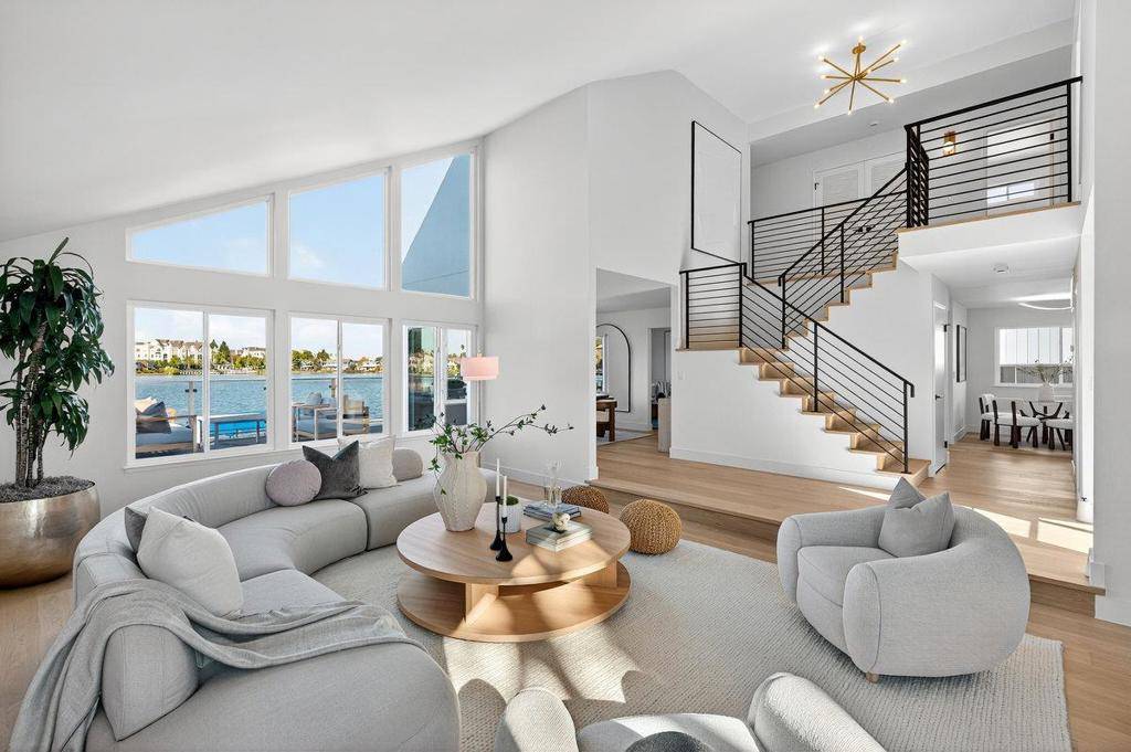 Foster City, CA 94404,631 Matsonia DR