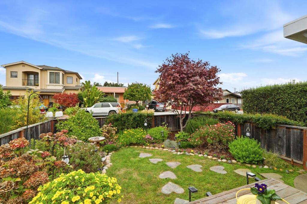 Capitola, CA 95010,4570 Jewel ST