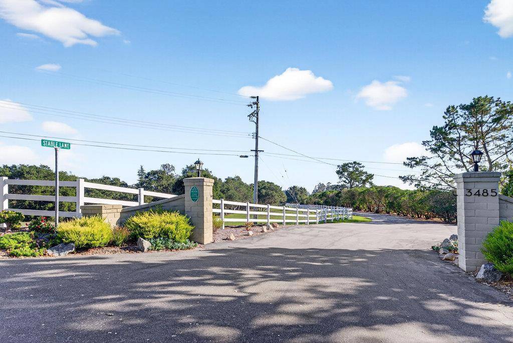 Santa Cruz, CA 95065,3485 Stable LN