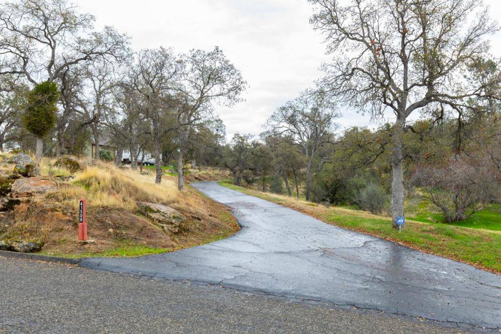 Coarsegold, CA 93614,41508 Roaring River CT