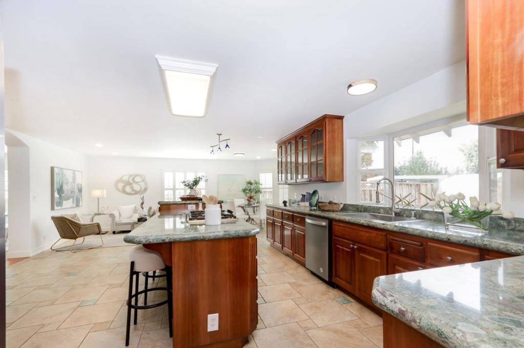 San Jose, CA 95126,1455 Walnut Grove AVE