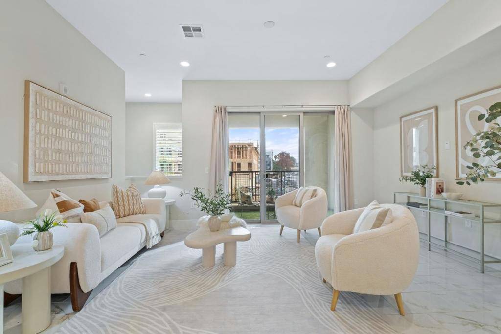 Milpitas, CA 95035,225 Houret DR