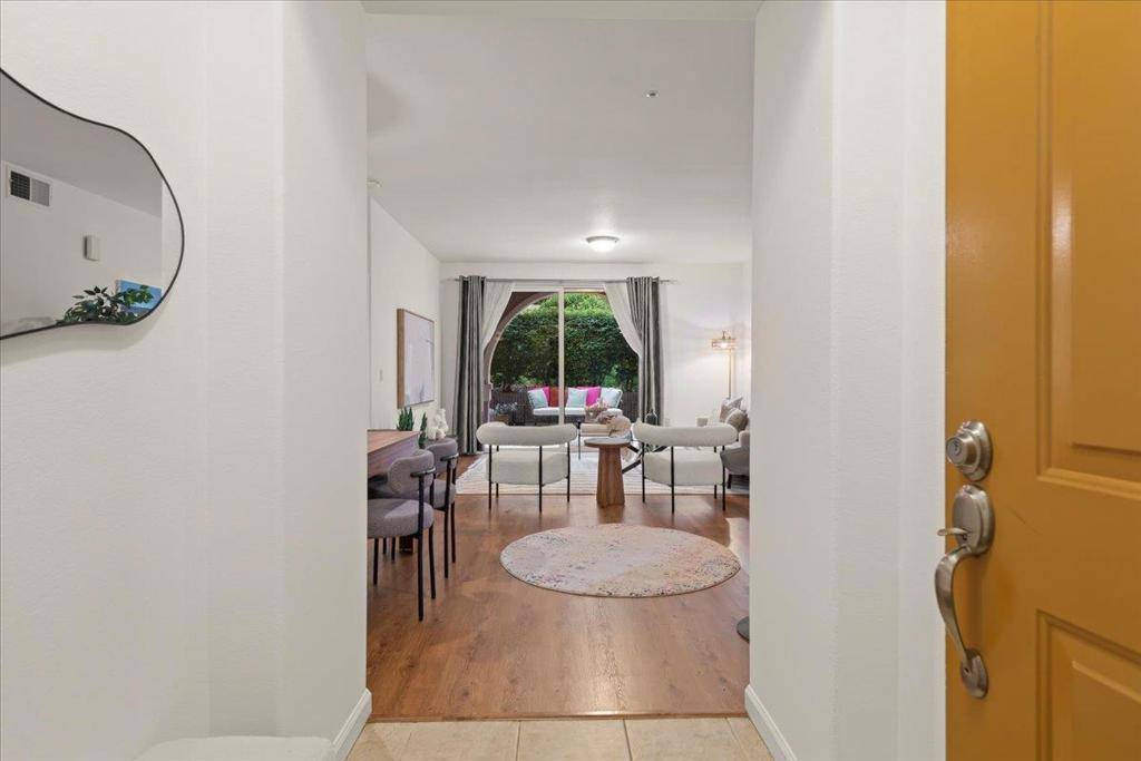 San Jose, CA 95126,1390 Saddle Rack ST #223