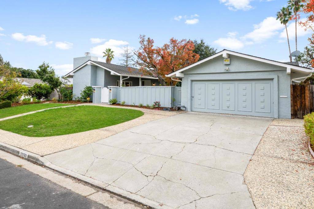 Saratoga, CA 95070,20742 Saint Joan CT