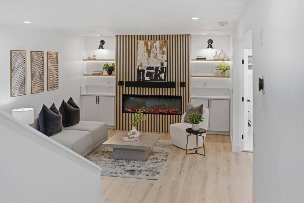 Sunnyvale, CA 94086,422 Liquidambar WAY