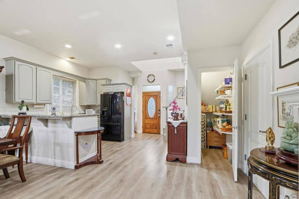 San Jose, CA 95117,539 Boynton AVE