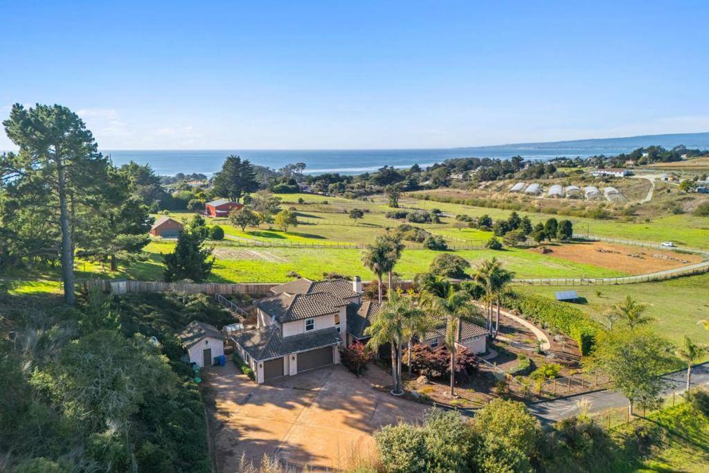 La Selva Beach, CA 95076,69 Crest DR