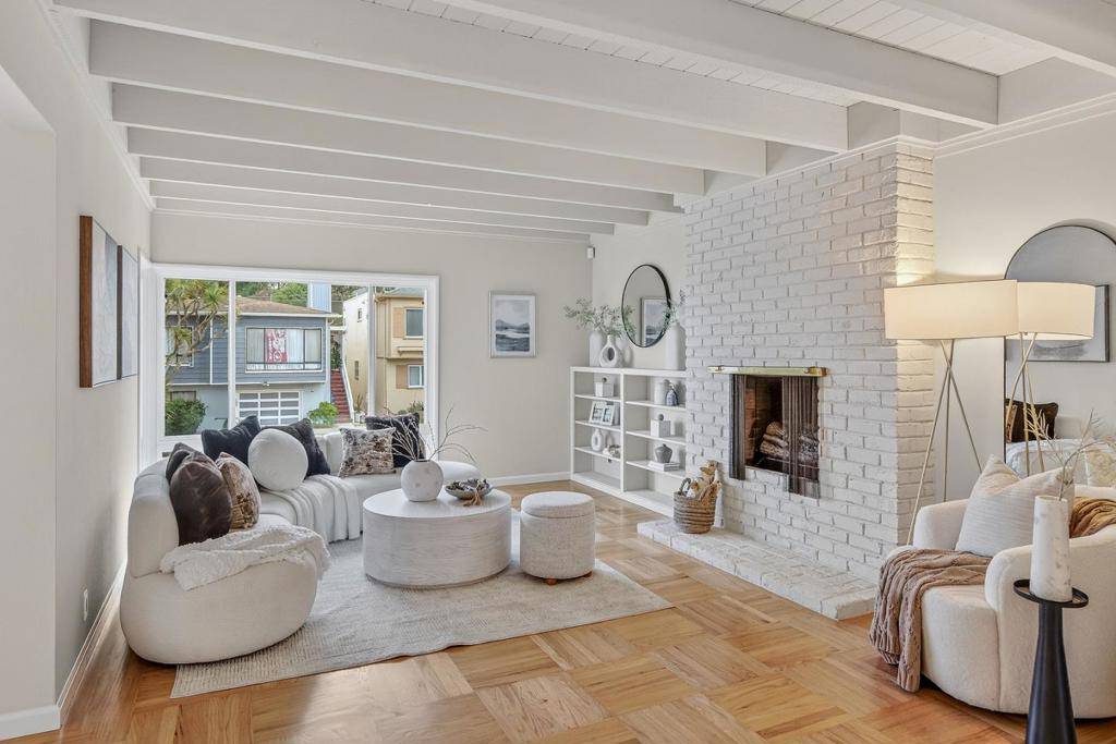 Daly City, CA 94015,490 Westmoor AVE