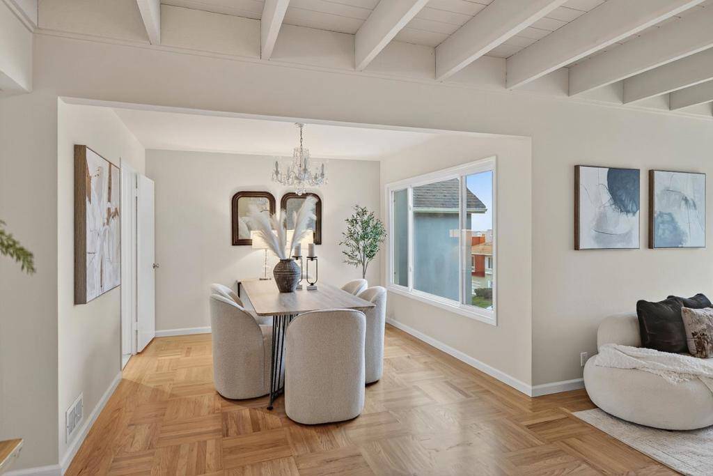 Daly City, CA 94015,490 Westmoor AVE