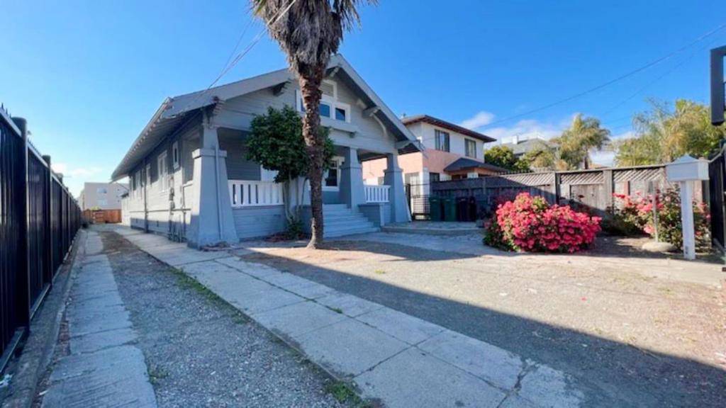Oakland, CA 94601,1729 28th AVE