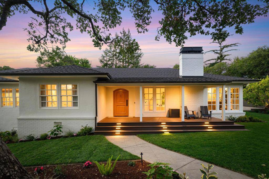 Hillsborough, CA 94010,130 Stonehedge RD