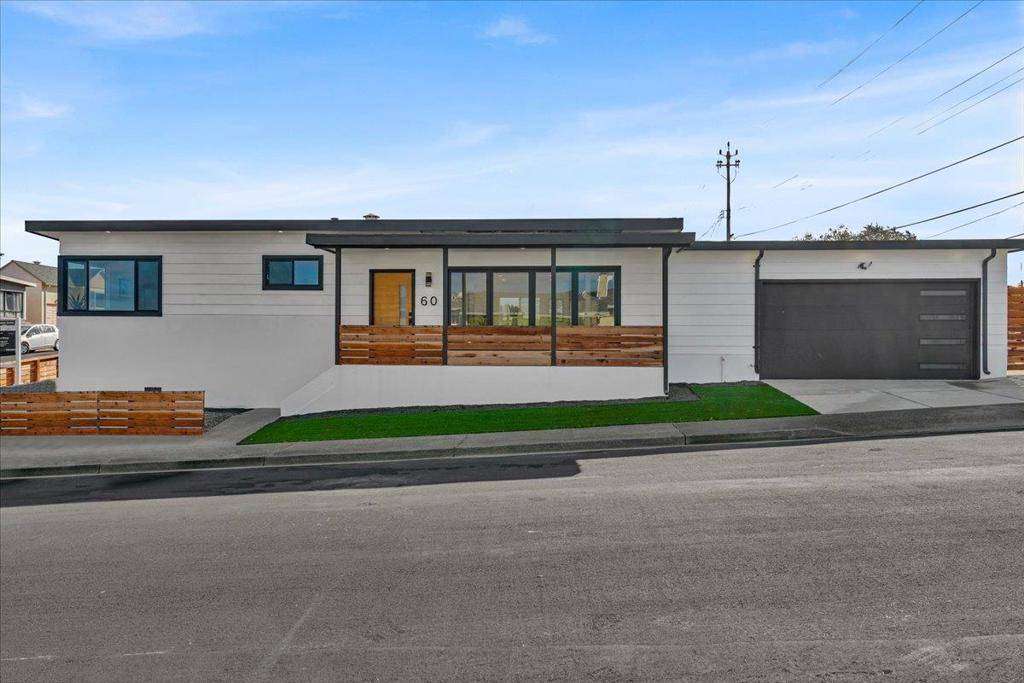Daly City, CA 94015,60 Wavecrest DR