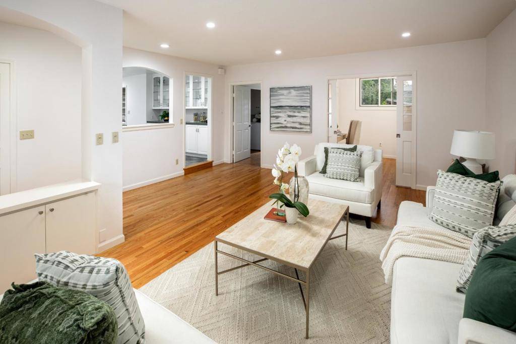 Los Altos, CA 94024,1264 Richardson AVE