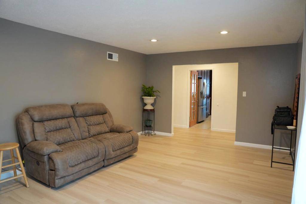 Hayward, CA 94545,26280 Adrian AVE