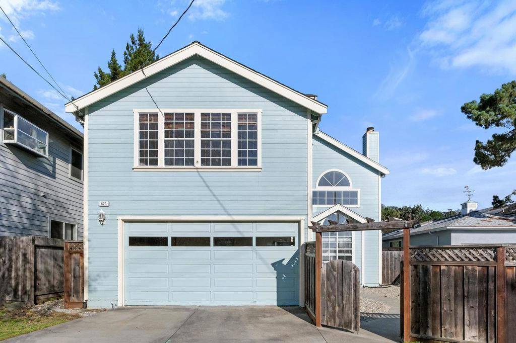 El Granada, CA 94018,622 Avenue Balboa