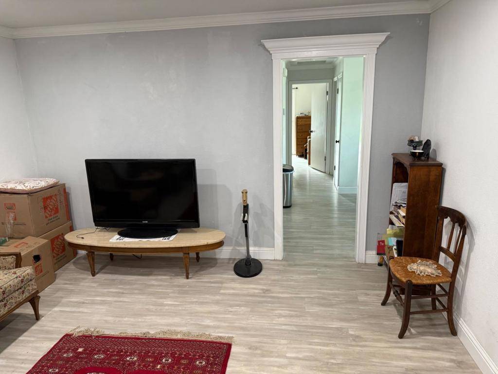 Watsonville, CA 95076,604 Ester WAY