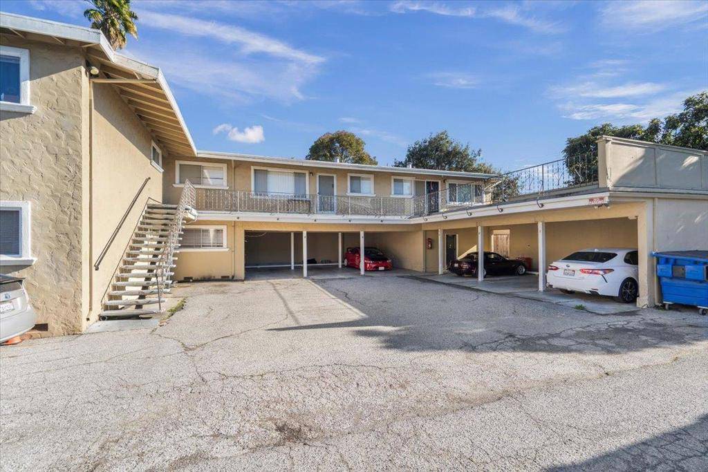 Sunnyvale, CA 94085,748 Carmel AVE