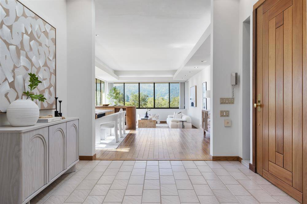 Portola Valley, CA 94028,200 Cherokee WAY