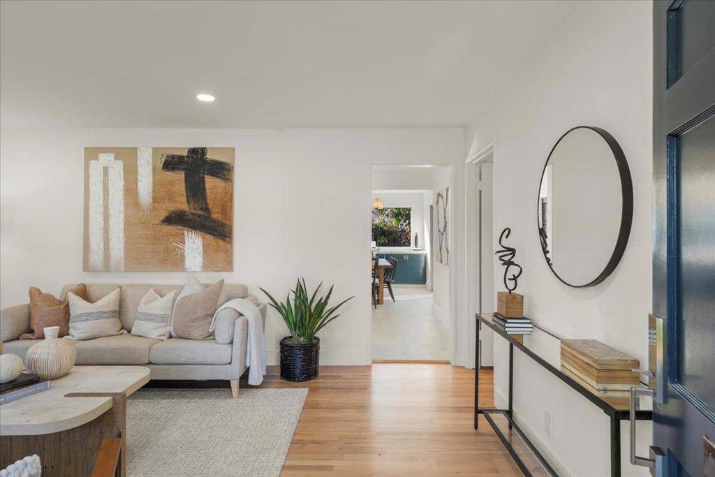 San Jose, CA 95128,785 Sherman Oaks DR