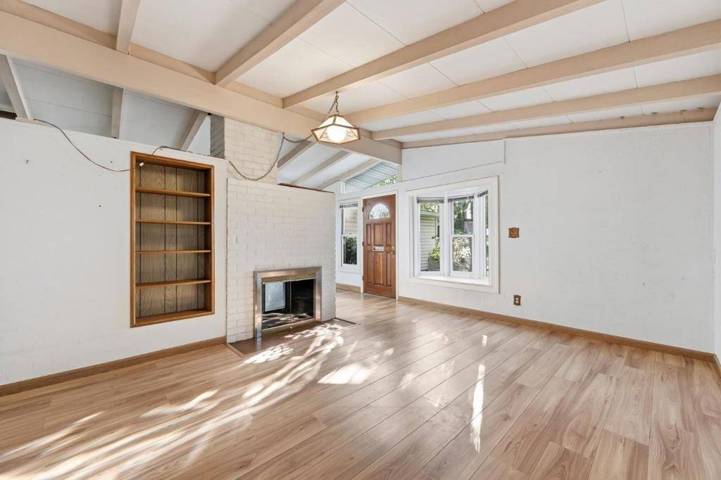 Sunnyvale, CA 94089,1063 Lakebird DR