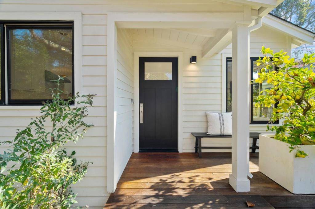 Menlo Park, CA 94025,628 8th AVE