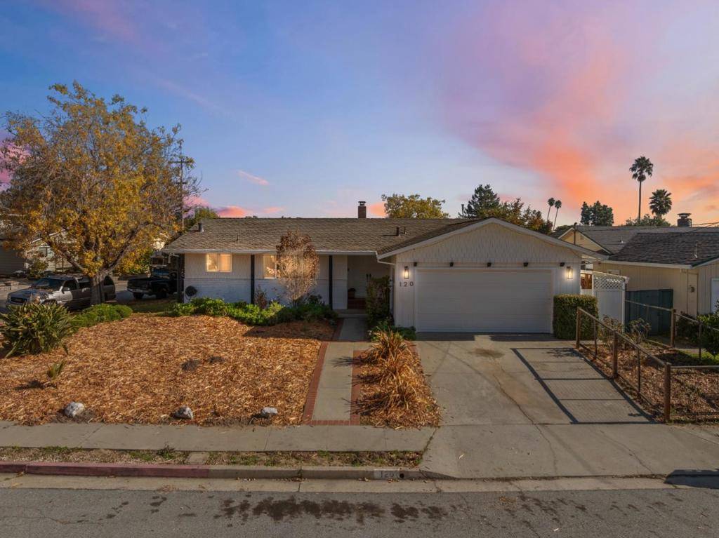 Santa Cruz, CA 95065,120 Corinne AVE