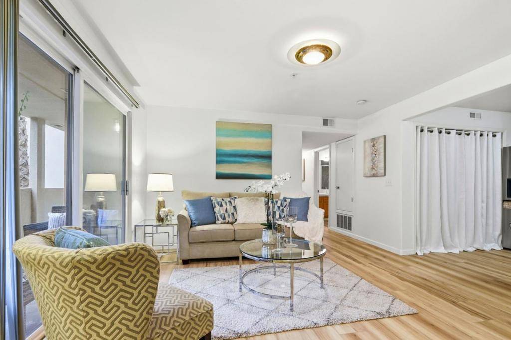 Sunnyvale, CA 94086,134 Carroll ST #202