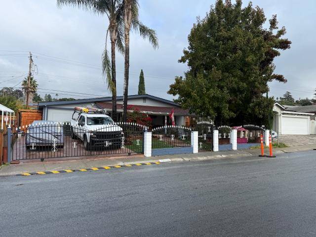 San Jose, CA 95127,10170 Meadow LN