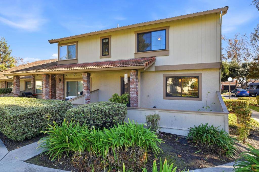 San Jose, CA 95123,5453 Colony Green DR