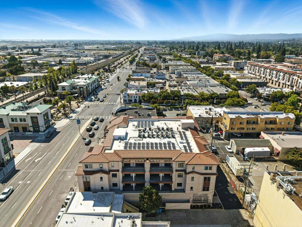 San Carlos, CA 94070,560 El Camino Real #406