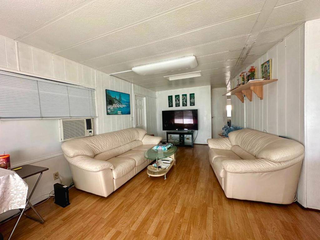 San Jose, CA 95111,2855 Senter RD