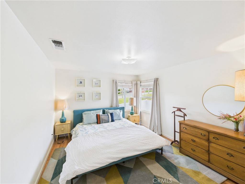 Mariposa, CA 95338,5208 Pine ST