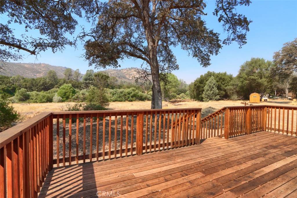 Mariposa, CA 95338,4070 Lakeview DR