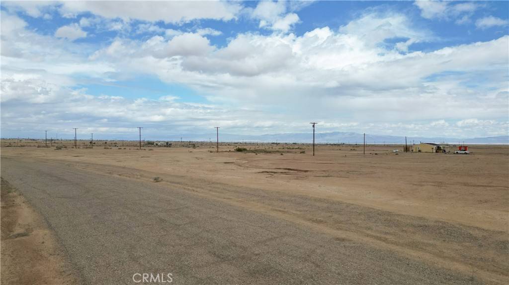 Salton City, CA 92274,1606 Palm Air CT