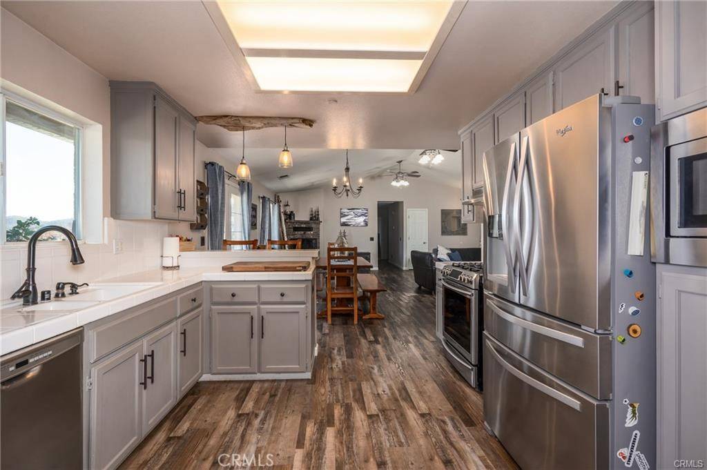 North Fork, CA 93643,54482 Pine Tree LN