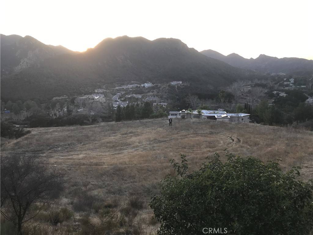 Agoura Hills, CA 91301,29500 Mulholland HWY