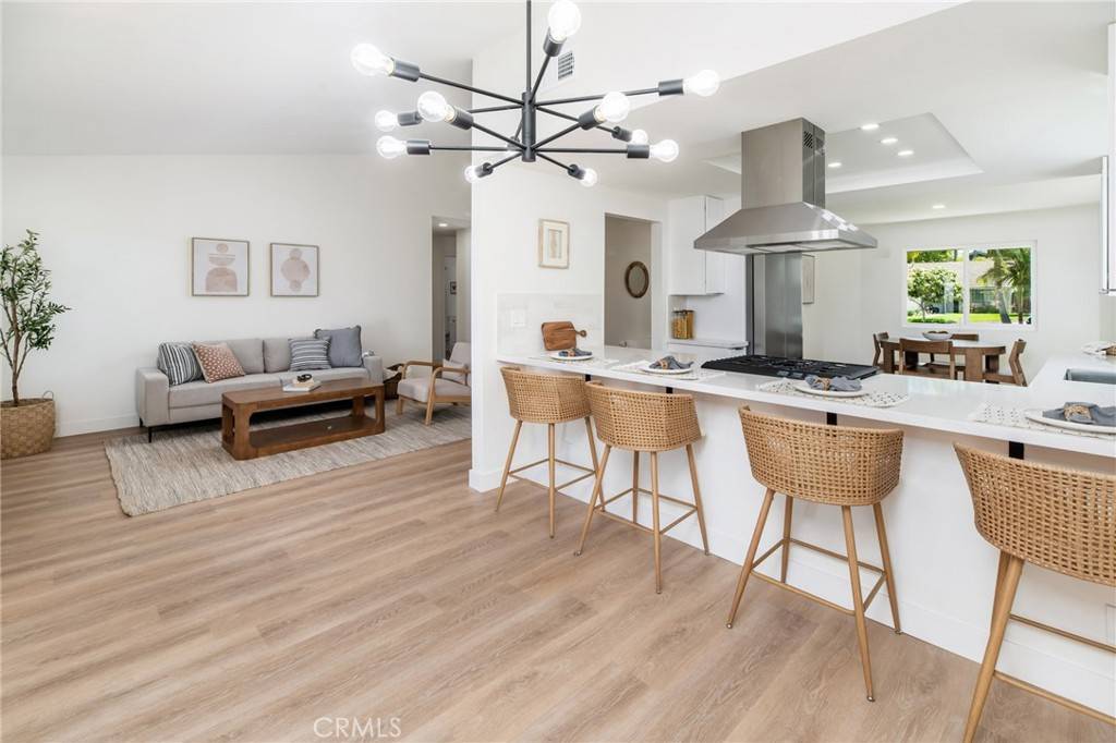 Carlsbad, CA 92009,7969 Calle Madrid