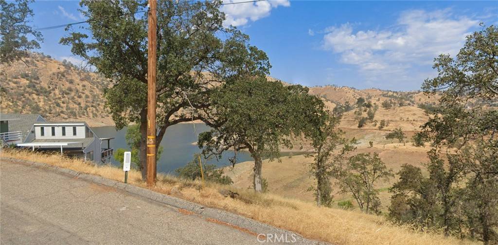 Friant, CA 93626,28589 Sky Harbour RD