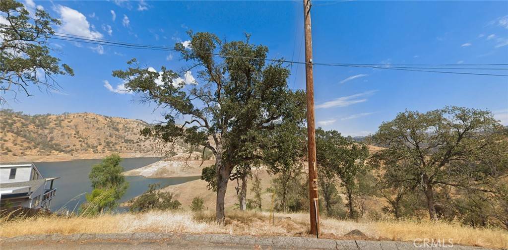 Friant, CA 93626,28589 Sky Harbour RD