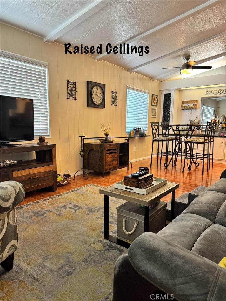 Escondido, CA 92029,1751 W CITRACADO #212