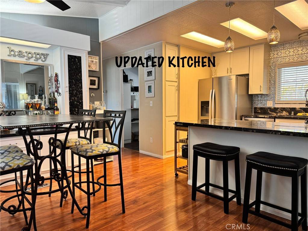 Escondido, CA 92029,1751 W CITRACADO #212